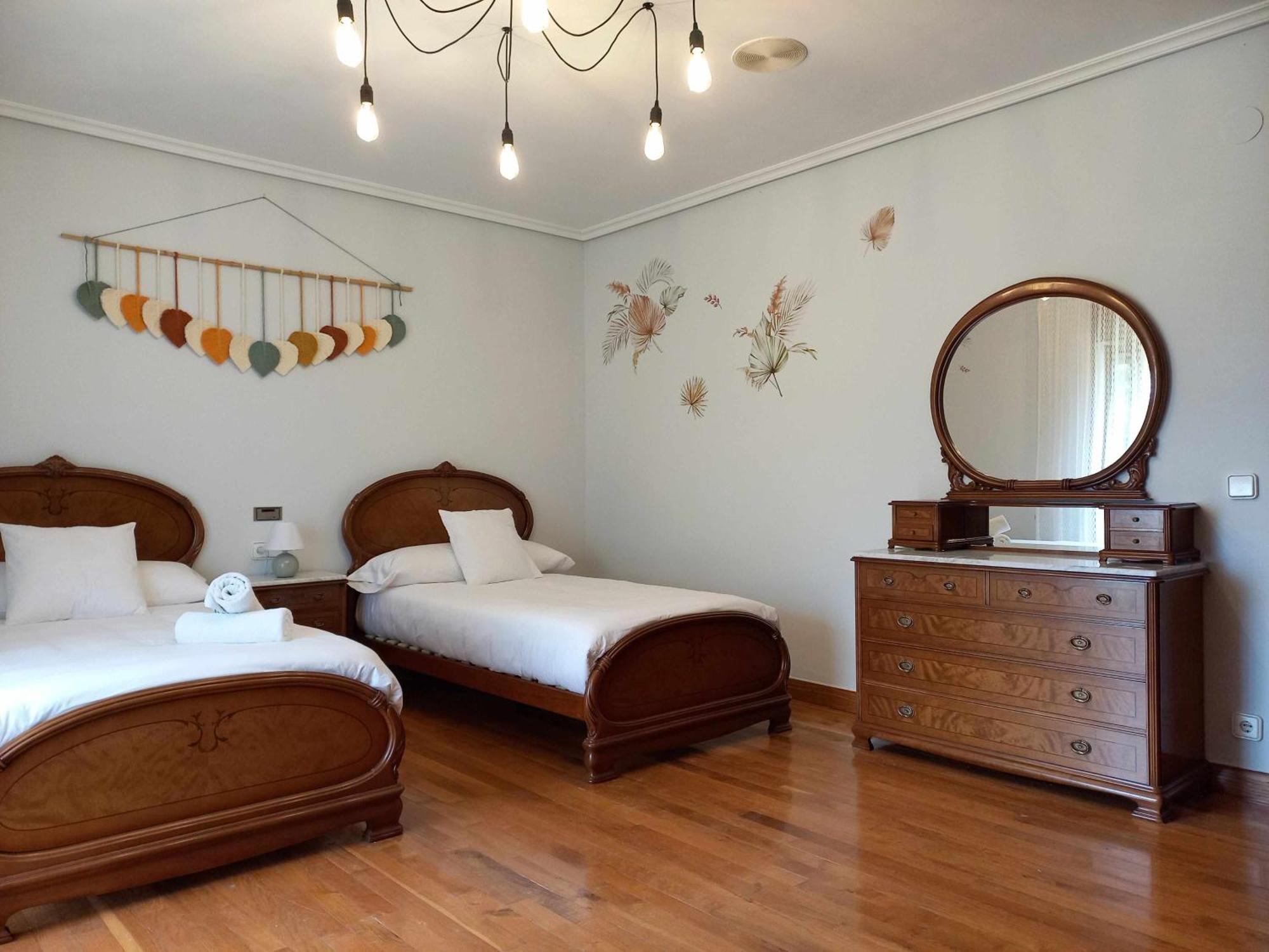 Casa Albaitar Con Piscina Y Sala De Juegos Azcona ภายนอก รูปภาพ